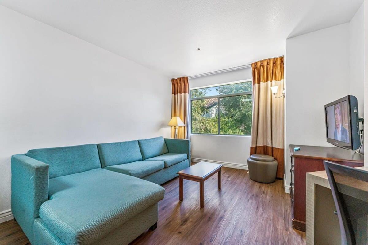 Chandler 1 Bedroom Apt Esterno foto